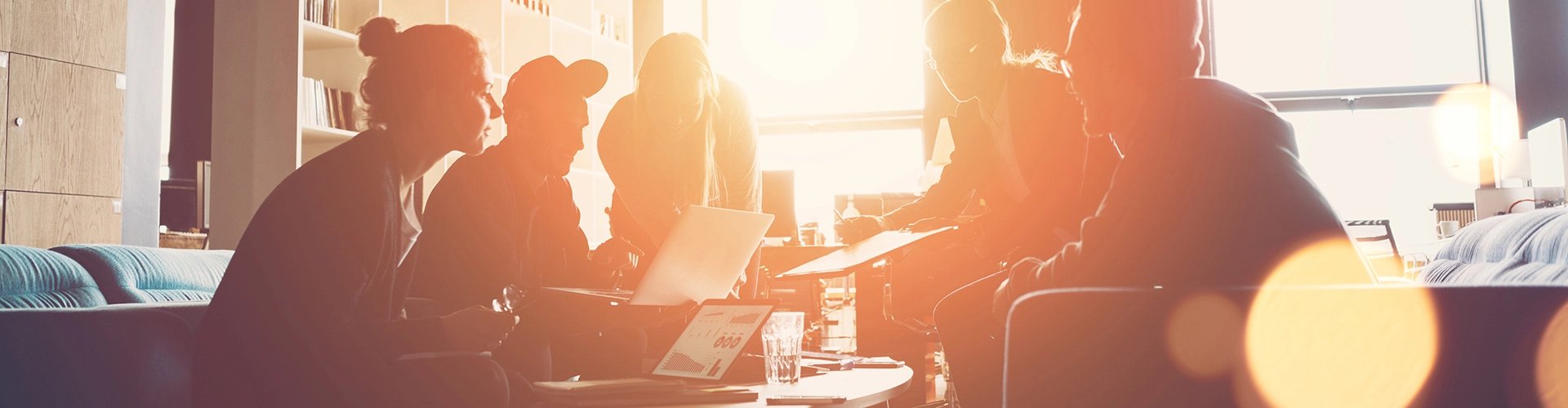 Sun-filled meeting about revolutionizing the purchasing experience.